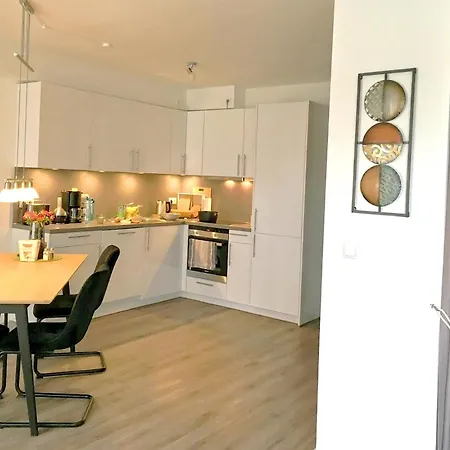 Appartamento Marinaluna Damp