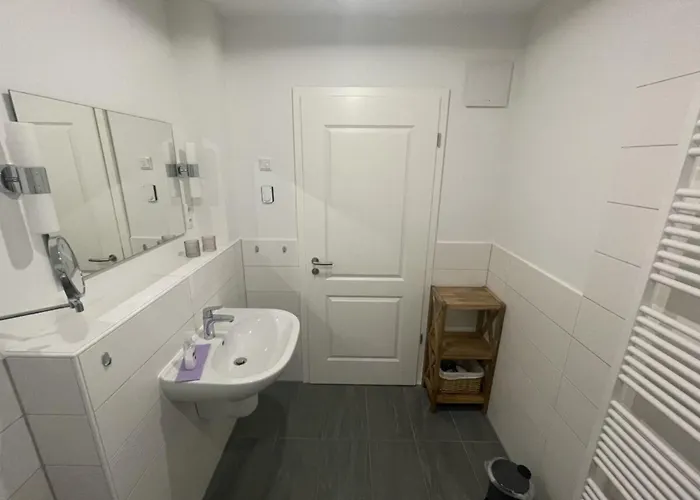 Marinaluna Appartement Damp